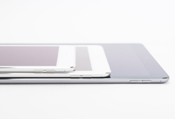 iPad ProとiPad Air/miniの本体の薄さを比較