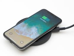 iPhone 8/8 Plusはワイヤレス充電に対応
